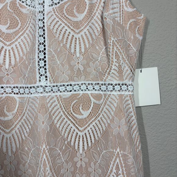 Lush Size Small Lace Bodycon Dress Ivory Nylon Fringe Handkerchief Hem - Picture 4 of 12